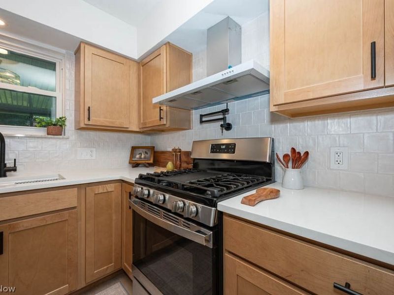 2534 Sierra Drive, Youngstown, OH 44511 Photo 9