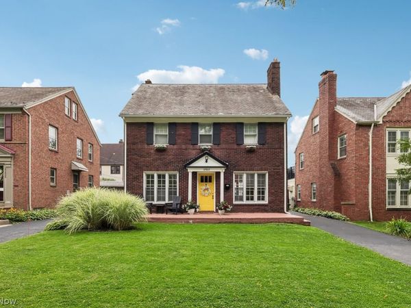 17922 Lomond Boulevard , Shaker Heights, OH 44122