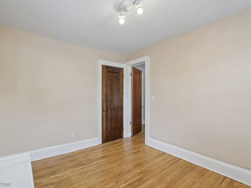 17922 Lomond Boulevard, Shaker Heights, OH 44122 Photo 17