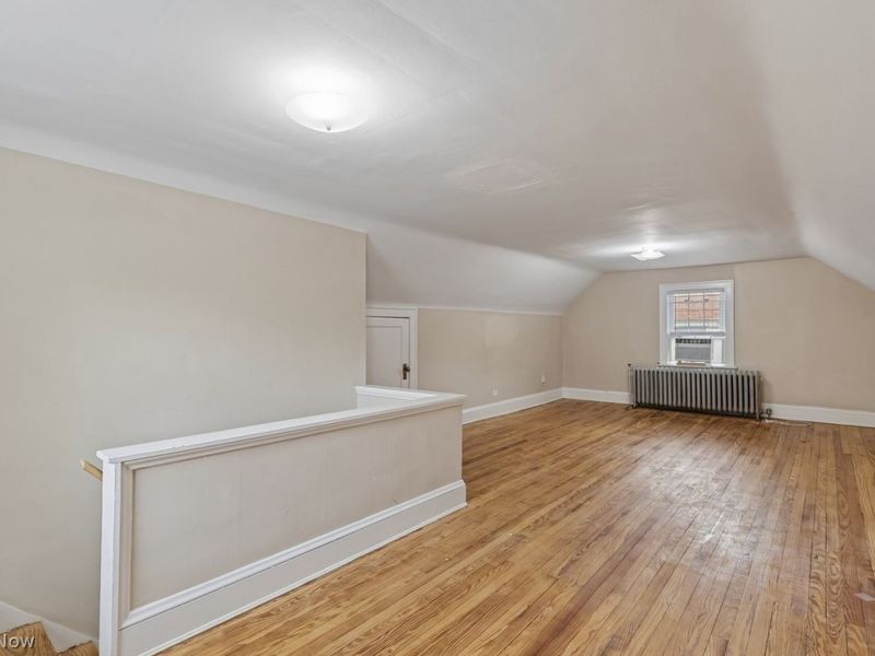 17922 Lomond Boulevard, Shaker Heights, OH 44122 Photo 18