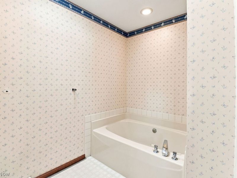 10150 Stamford Court, Strongsville, OH 44136 Photo 21