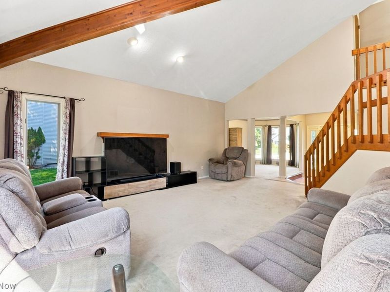 10150 Stamford Court, Strongsville, OH 44136 Photo 6