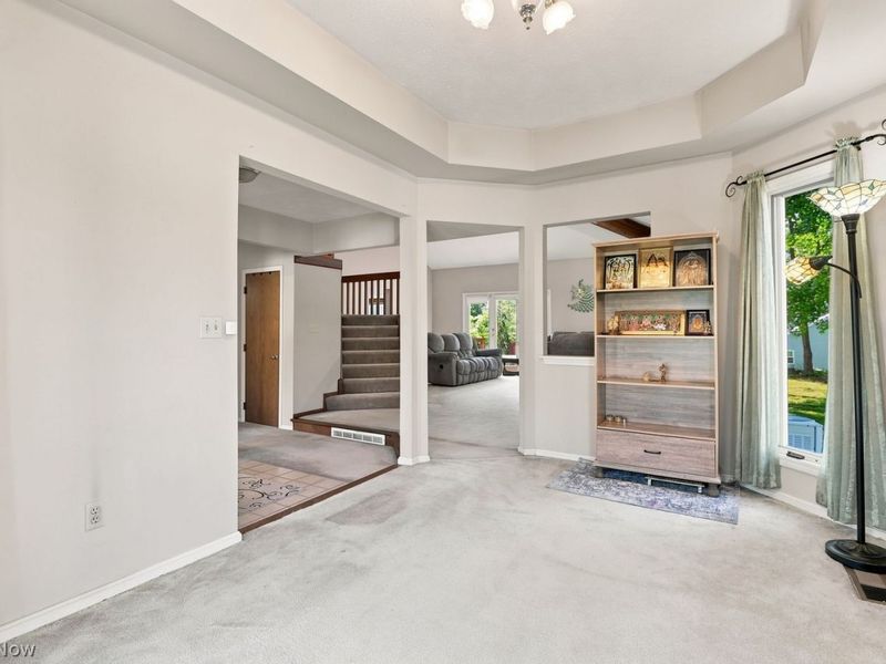 10150 Stamford Court, Strongsville, OH 44136 Photo 9