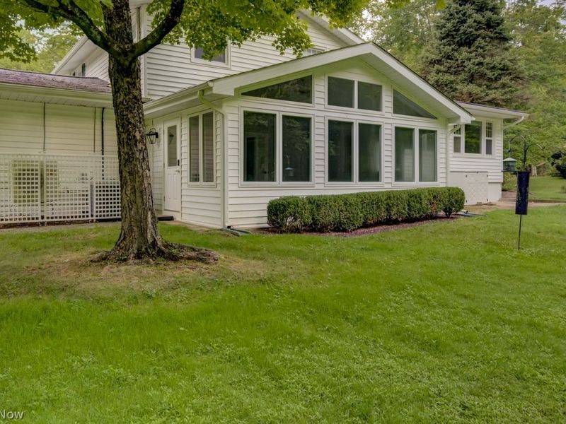 15207 Hook Hollow Road, Novelty, OH 44072 Photo 4