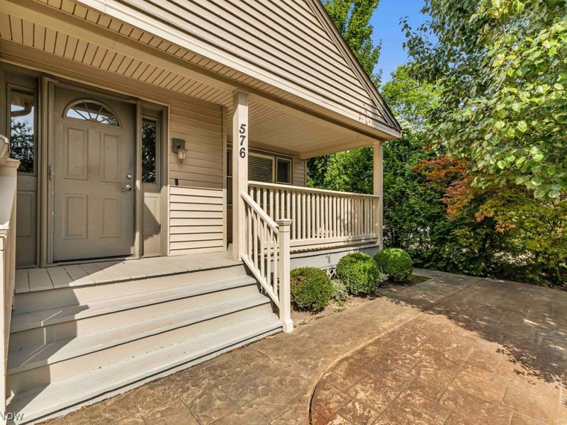 576 Upland Road, Bay Village, OH 44140 Photo 24
