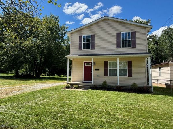 552 Cuyahoga Street , Akron, OH 44310