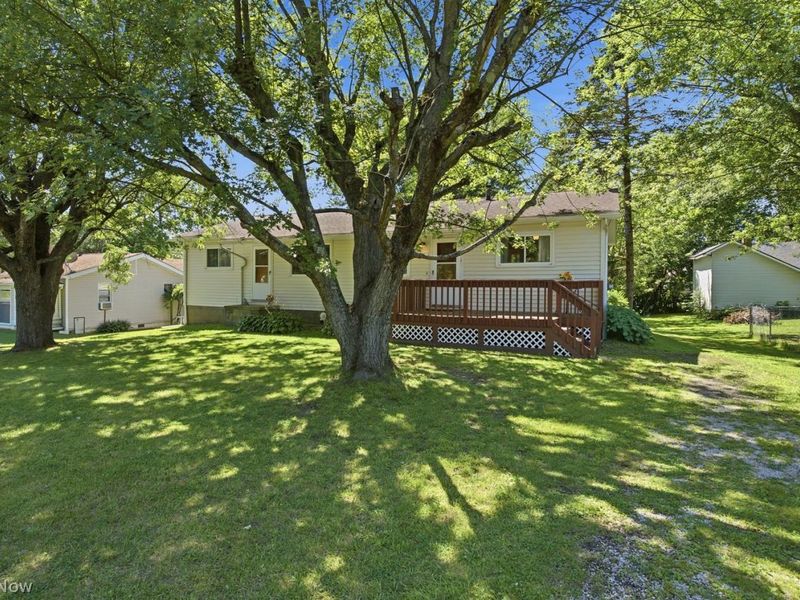 476 Celia Avenue, Akron, OH 44312 Photo 2