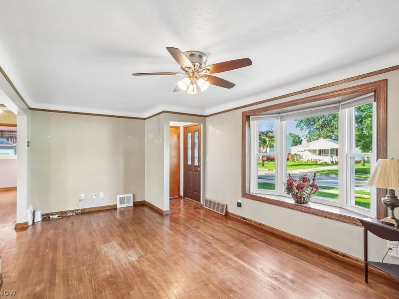 1723 Rush Road, Wickliffe, OH 44092 Photo 3