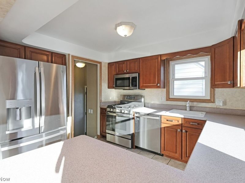 1723 Rush Road, Wickliffe, OH 44092 Photo 8