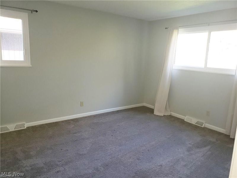4397 Coe Avenue, North Olmsted, OH 44070 Photo 8