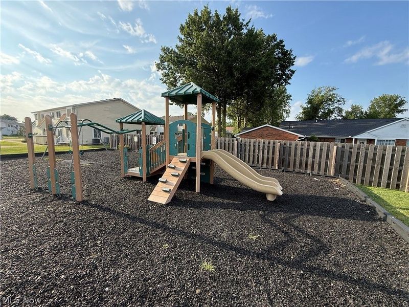 5481 Millwood Lane, Unit 37-A, Willoughby, OH 44094 Photo 36