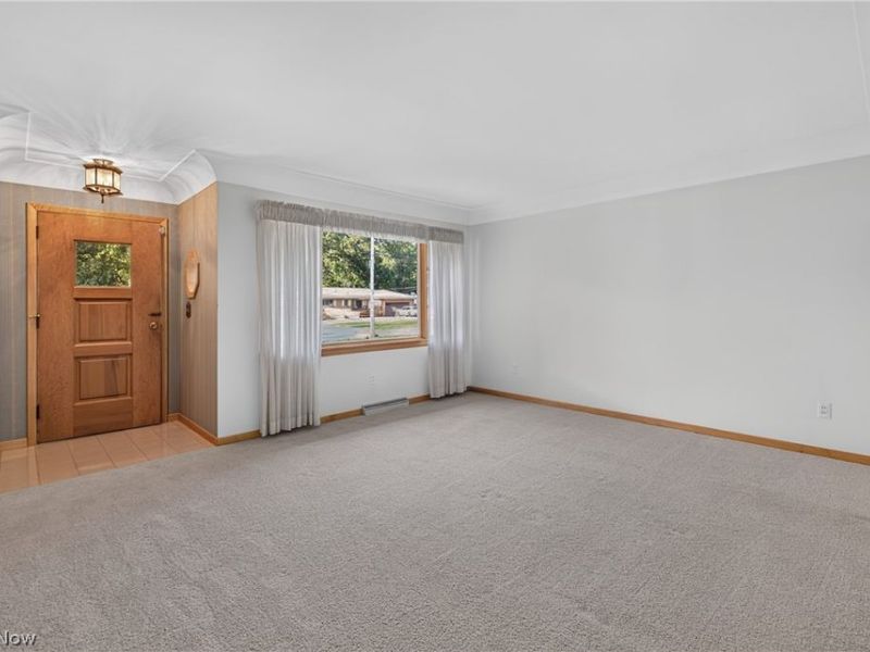 1931 Dodge Drive NW, Warren, OH 44485 Photo 17