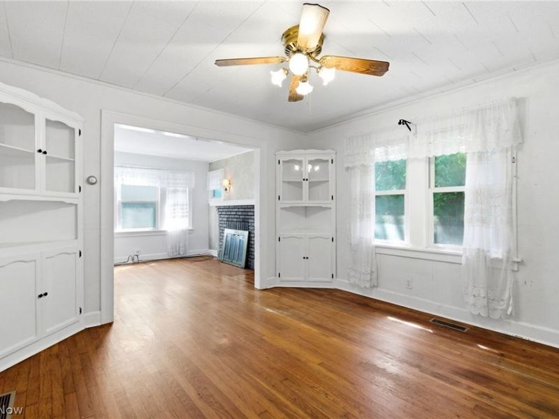 38905 Gardenside Drive, Willoughby, OH 44094 Photo 9