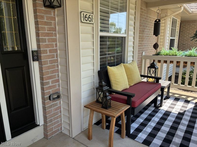 1661 Southpointe Circle NE, Canton, OH 44714 Photo 3