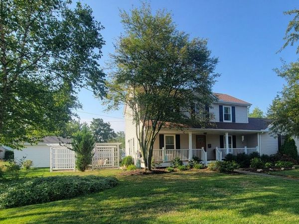 171 Fay Avenue , Avon Lake, OH 44012
