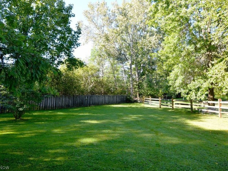 240 Claridon Road, Chardon, OH 44024 Photo 35