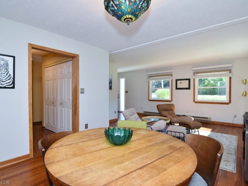 240 Claridon Road, Chardon, OH 44024 Photo 9