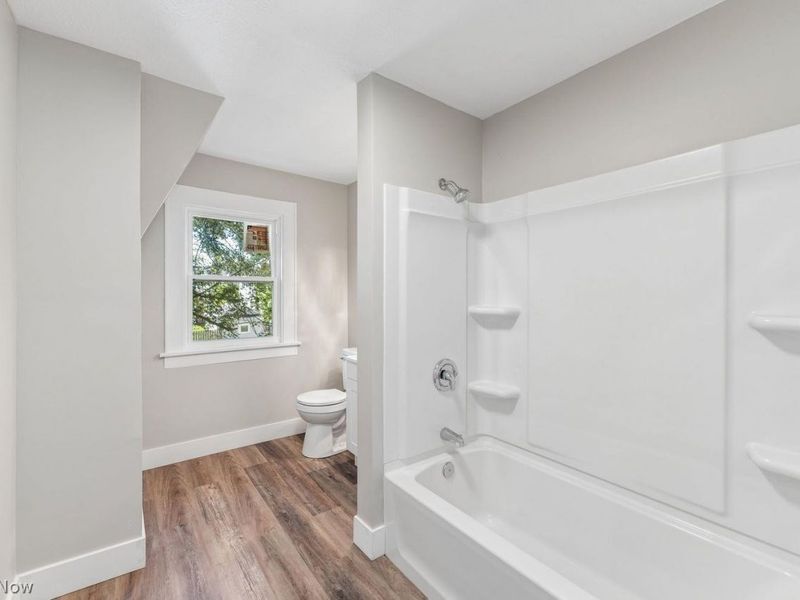 164 W Oxford Street, Alliance, OH 44601 Photo 10