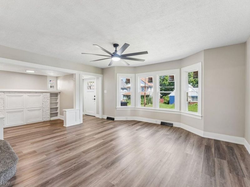 164 W Oxford Street, Alliance, OH 44601 Photo 13