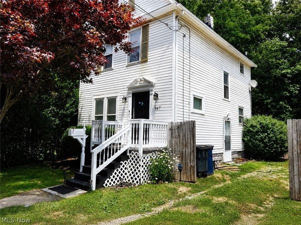 447 Cuyahoga Street, Akron, OH 44310