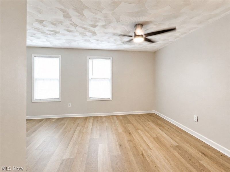 447 Cuyahoga Street, Akron, OH 44310 Photo 5