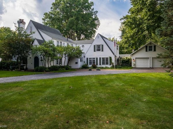 3725 Blackburn Road NW, Canton, OH 44718