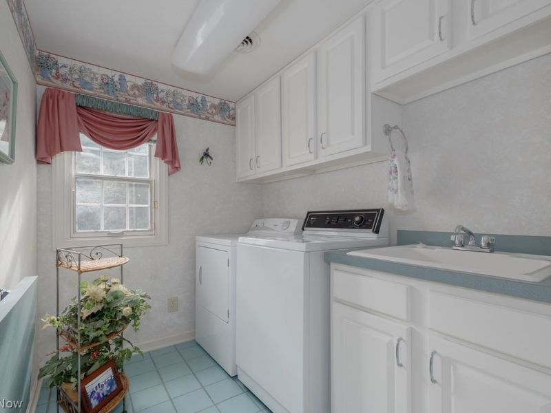 3725 Blackburn Road NW, Canton, OH 44718 Photo 23