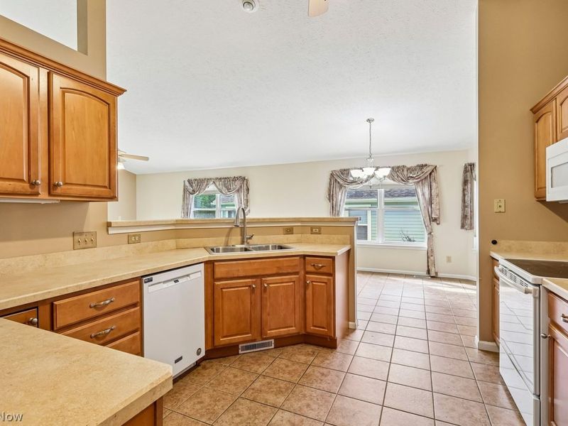 4937 Kennebank Lane, Medina, OH 44256 Photo 12