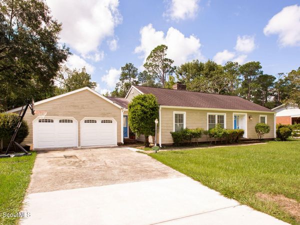 1002 Seminole Trail , Waycross, GA 31501