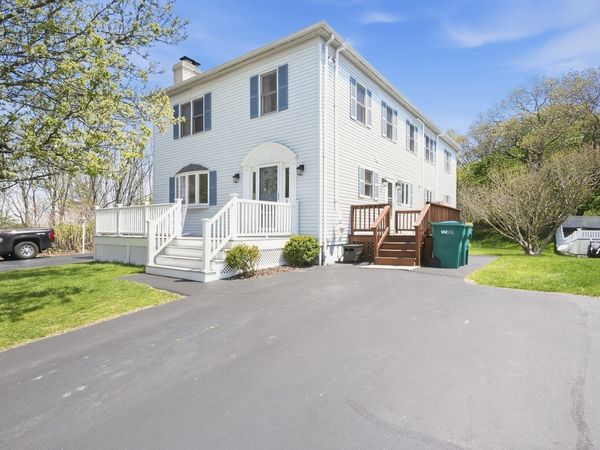 5 Candice Court, Unit 1, Woburn, MA 01801