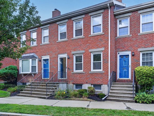 28 Admirals Way, Unit 28, Chelsea, MA 02150