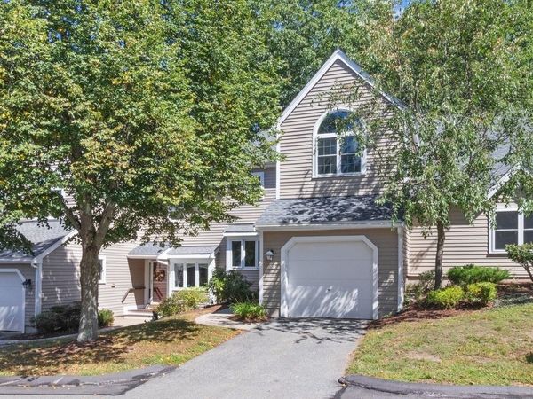 33 Bishops Forest Drive, Unit 33, Waltham, MA 02452