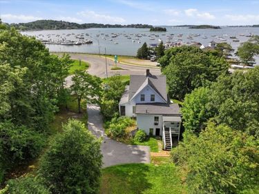 45 Summer Street, Hingham, MA 02043