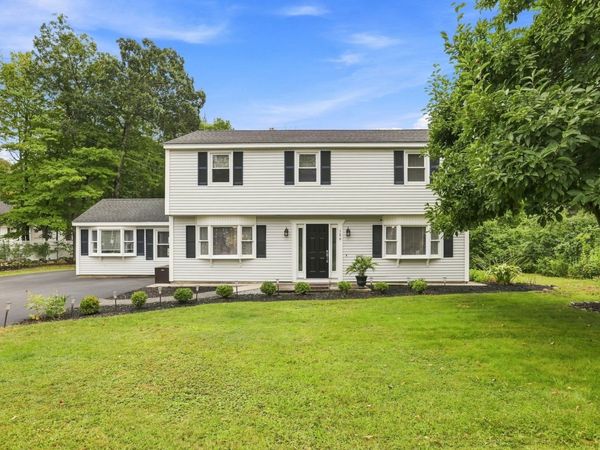 186 Andover St, North Andover, MA 01845
