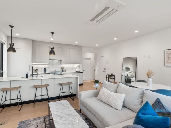 75 W Broadway, Unit 202, Boston, MA 02127
