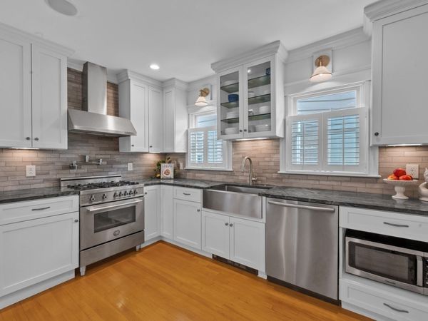 22 Fayette St, Unit 3, Cambridge, MA 02139