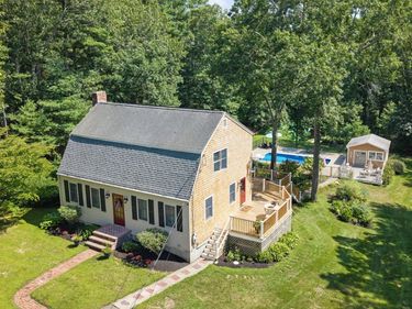 35 North St, Duxbury, MA 02332