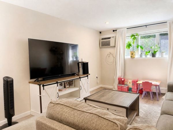 21 Greenwood Street, Unit 3, Melrose, MA 02176