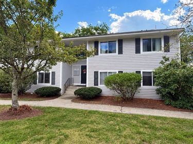 8 Beals Cove Rd, Unit K, Hingham, MA 02043