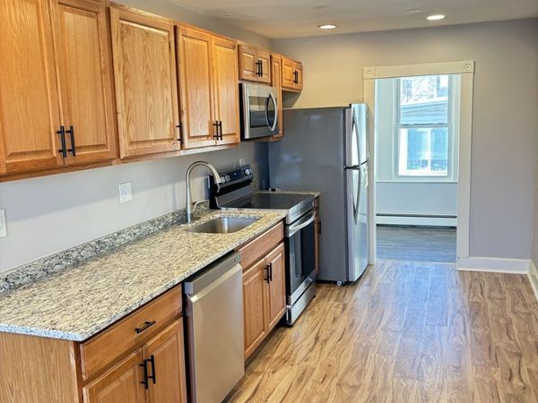 713 Metropolitan Ave, Unit 2, Boston, MA 02136