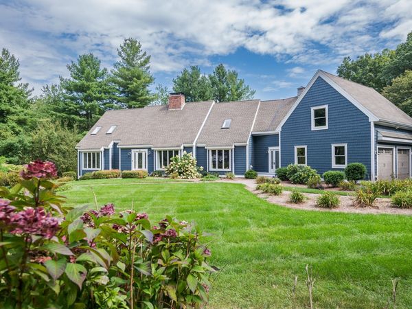 19 Devonshire Road, Middleton, MA 01949