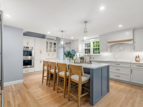 1375 Brush Hill Rd, Milton, MA 02186