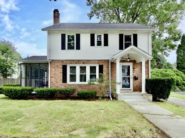 25 Webber St, Springfield, MA 01108