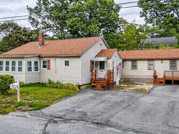 114 Old Meadow Rd, Dracut, MA 01826