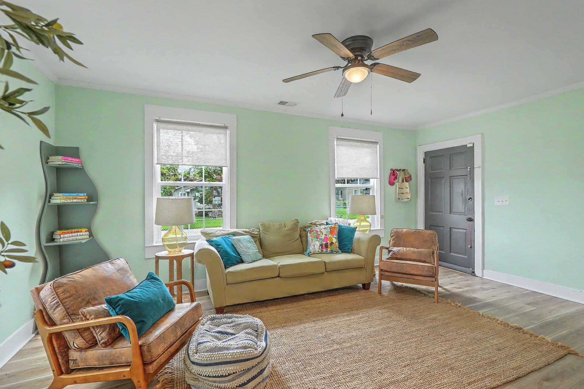 2120 Victory Avenue Photo 5