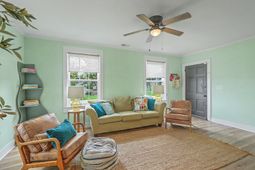 2120 Victory Avenue photo 4
