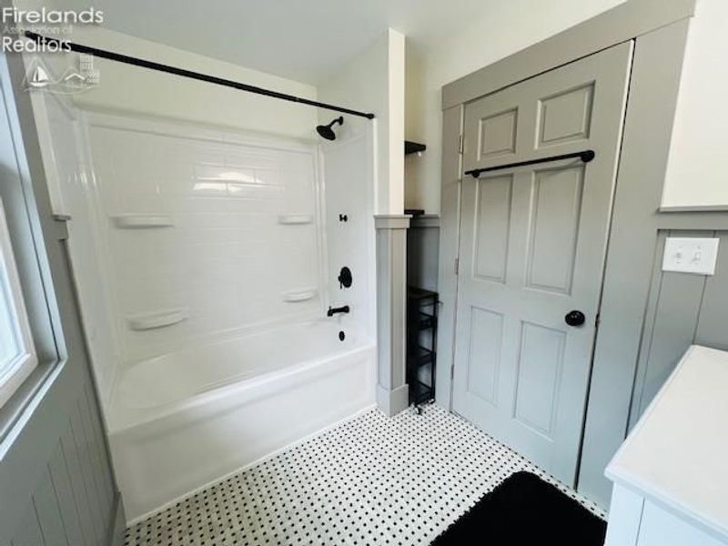 907 Central Avenue, Sandusky, OH 44870 Photo 21
