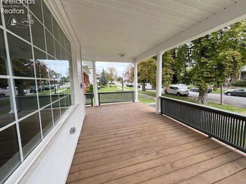 907 Central Avenue, Sandusky, OH 44870 Photo 3