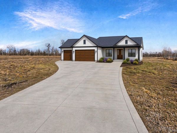 79000 Deland Rd, Richmond Township, Mi 48062