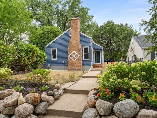 5425 24th Avenue S, Minneapolis, MN 55417